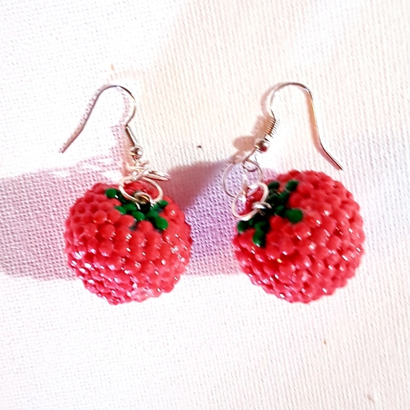 TomatEARS Earrings Beaded Tomato Handmade Jewelry Hand Crafted - Picture 6 of 11
